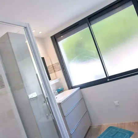 Villa Modern With Sea View And Pool For 10 People Cagnes-sur-Mer