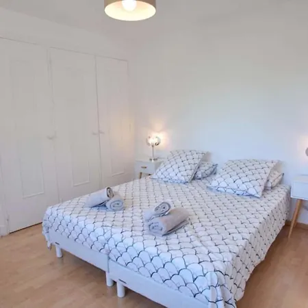 Modern With Sea View And Pool For 10 People Cagnes-sur-Mer