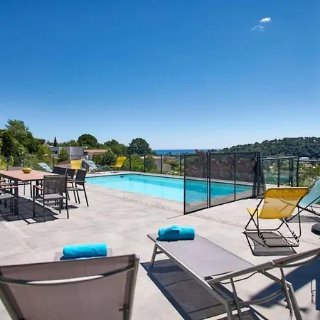 Villa Modern With Sea View And Pool For 10 People *